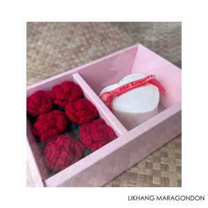 Crochet Roses with Cake